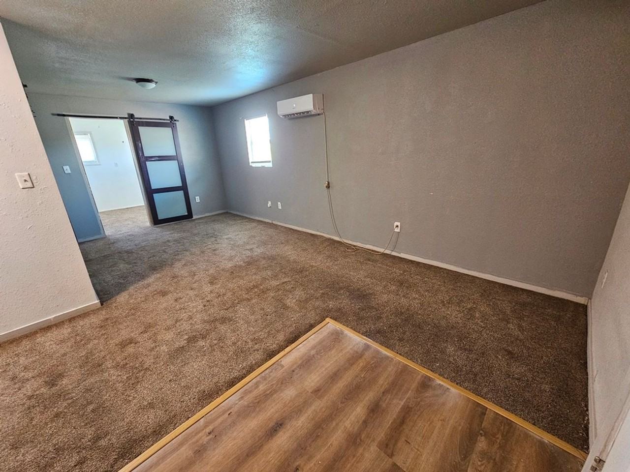1109 Filipino Ave #B - Photo 2 of 7