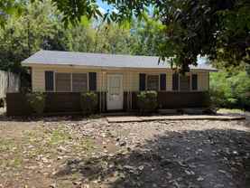 1628 Crouson St - Photo 1 of 1