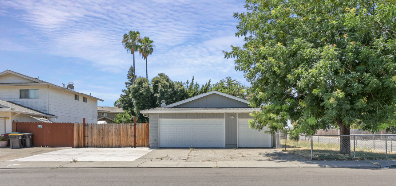 7086 Plymouth Rd - Photo 2 of 31