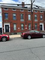 featured image of 39 Throop Ave #102