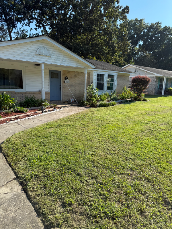 1226 Saylors Ave #A - Photo 3 of 20