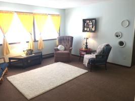 featured image of 316 Wilson St W