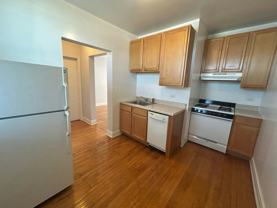 4409 North Kenneth Avenue, Unit 3A - Photo 1 of 1