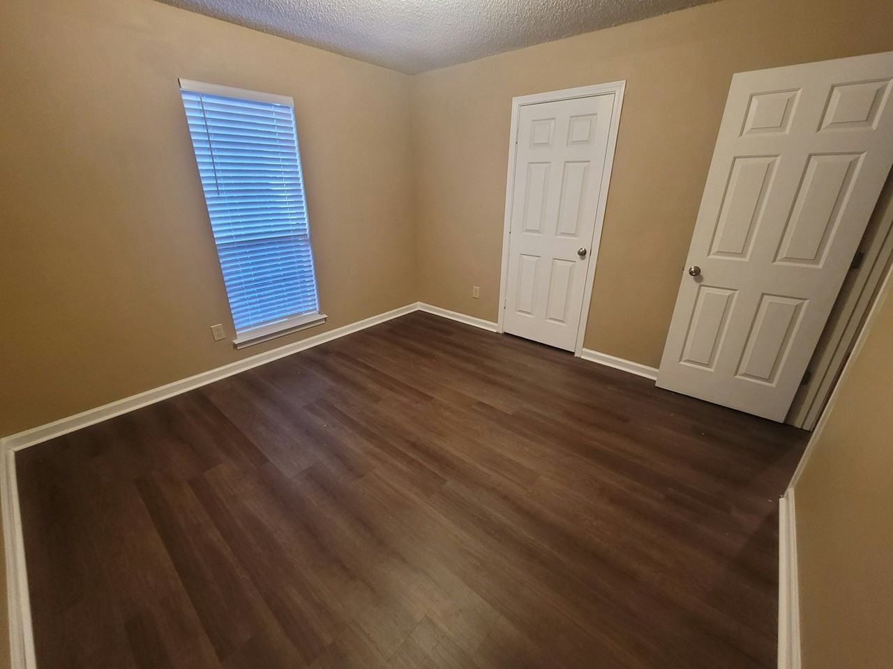 6915 Brady Hill Drive - Photo 2 of 32