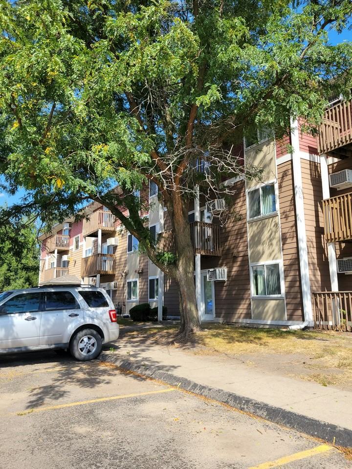 3600 Kennedy Drive, Unit A101 - Photo 4 of 11