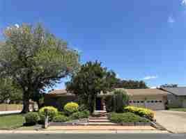 featured image of 1518 Redbud Ave