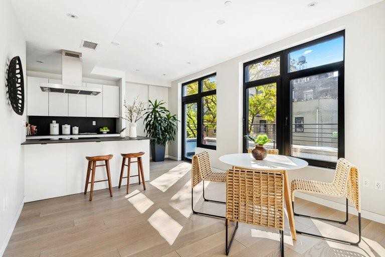 324 West 108th Street - Photo 3 of 10