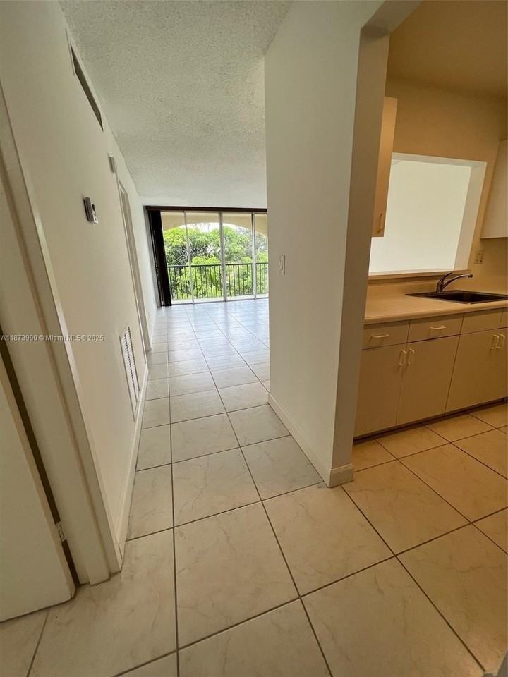 (address hidden) - Photo 3 of 10