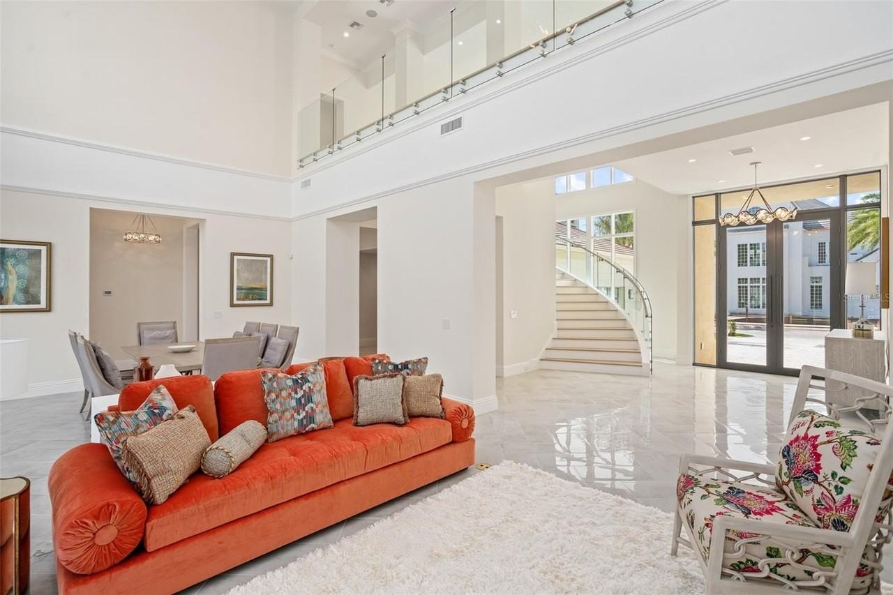 10065 Autumn Mist Ln - Photo 7 of 50