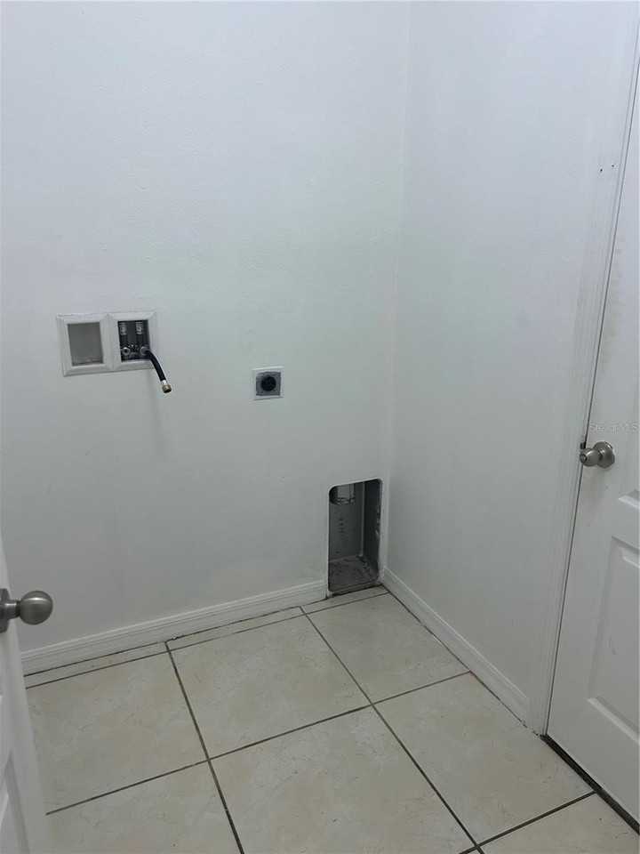 4710 Preserve Blvd - Photo 7 of 9