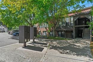 60 Kensico Rd #21 - Photo 1 of 1