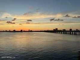 featured image of 1565 Le Baron Ave #1565