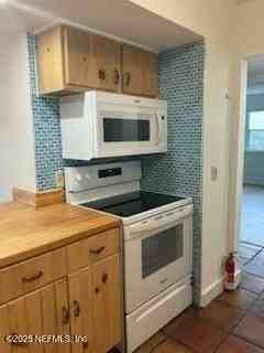 1565 Le Baron Ave #1565 - Photo 5 of 19