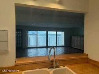 1565 Le Baron Ave #1565 - Photo 6 of 19