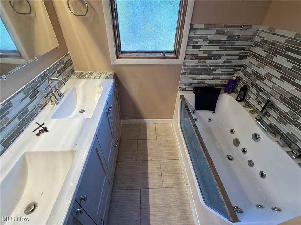 9060 State Rd - Photo 3 of 10