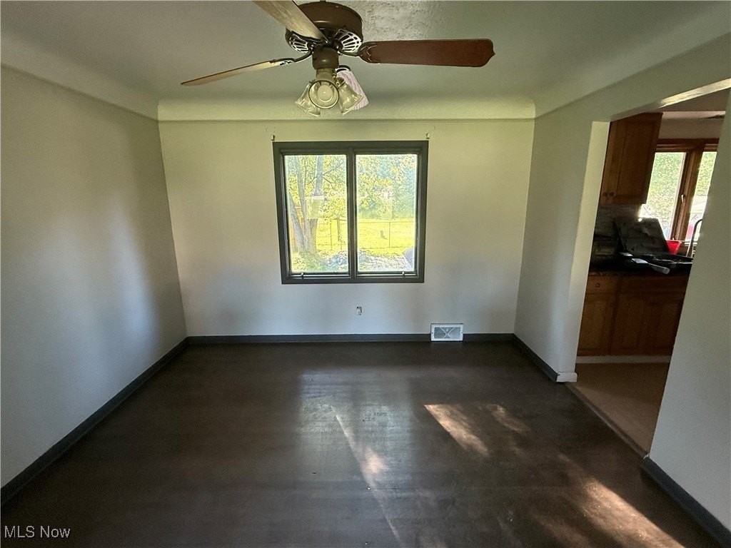 9060 State Rd - Photo 7 of 10