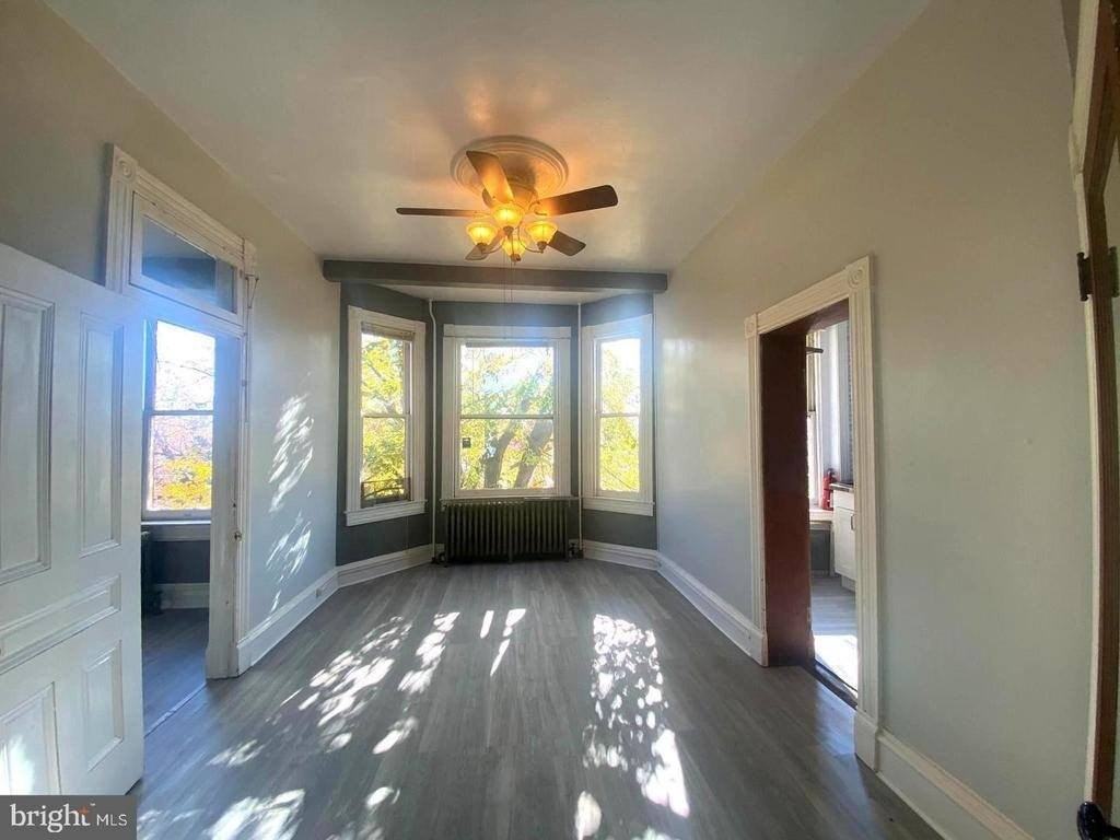 1701 Linden Ave #2B - Photo 7 of 19