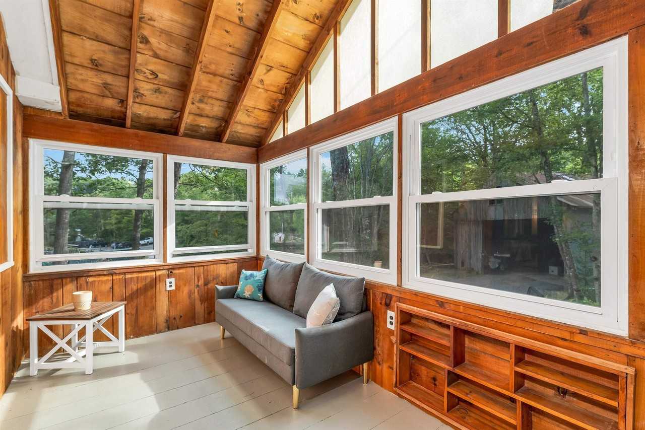 17 Basin Rd - Photo 5 of 35