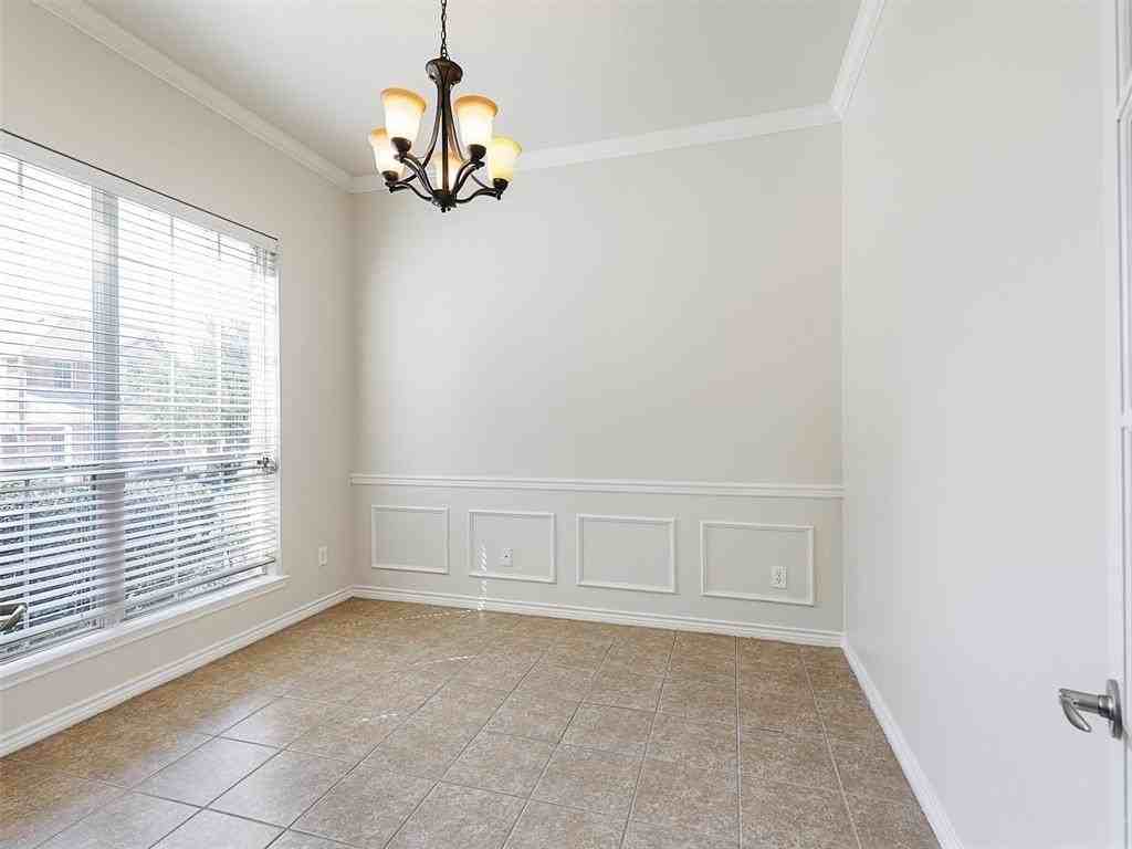 3929 Carmel Mountain Dr - Photo 3 of 32