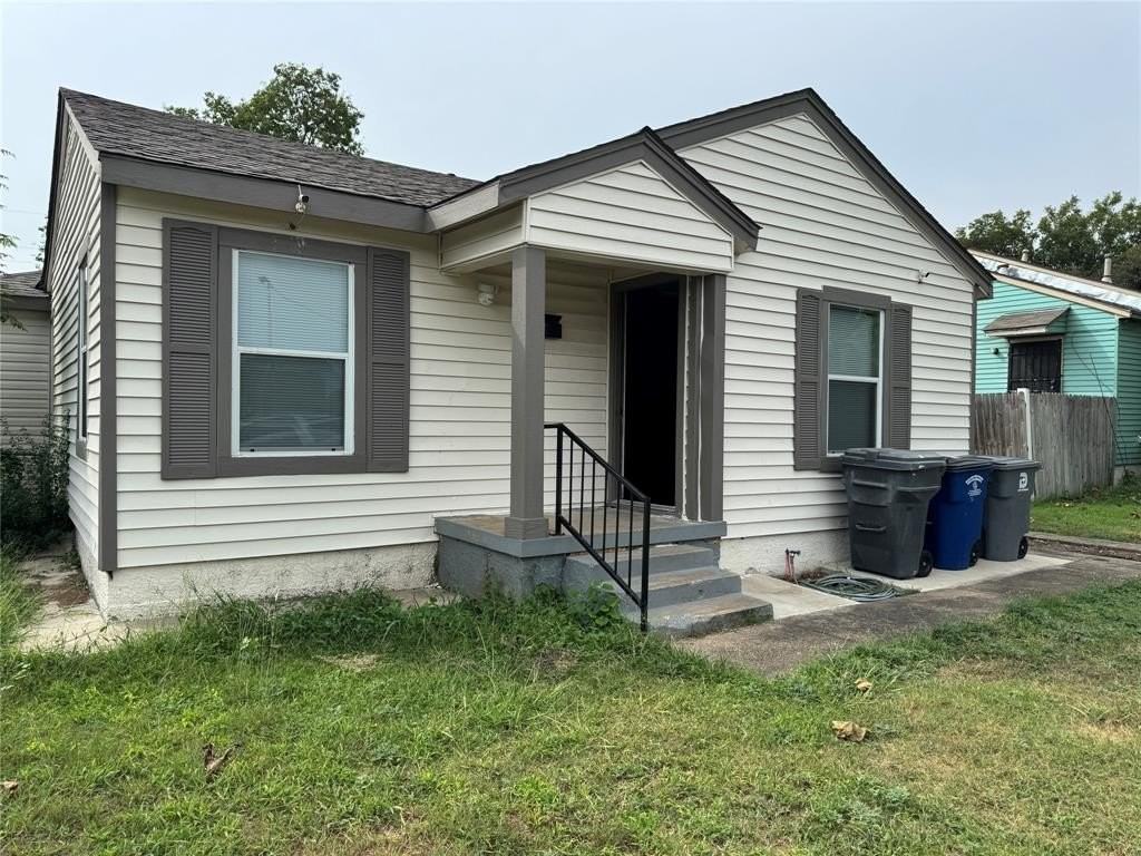 2016 Deer Path Drive - Photo 2 of 33