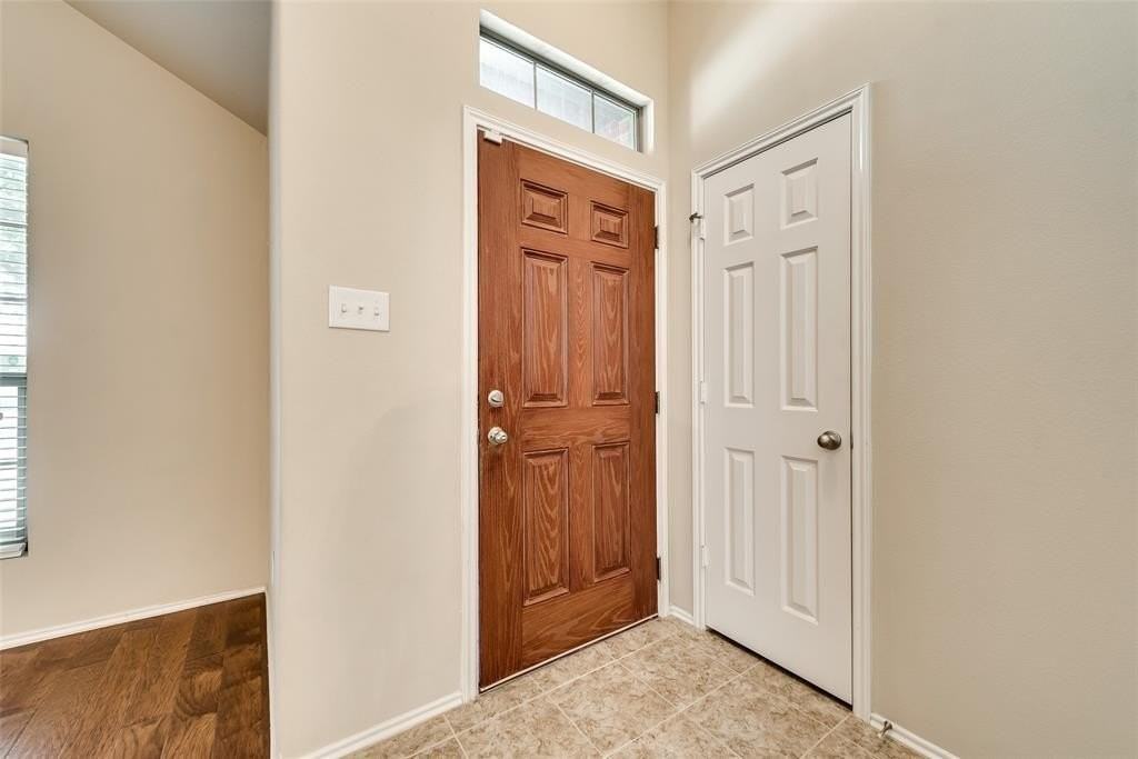 5501 Crestwood Dr - Photo 2 of 21