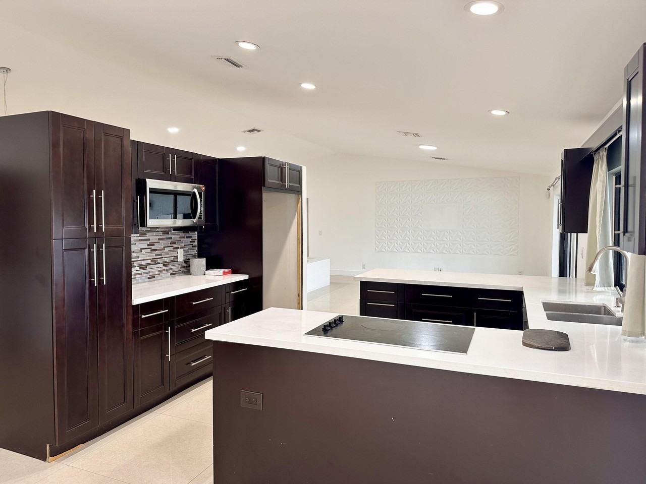 10213 Sw 1st Ct - Photo 3 of 13