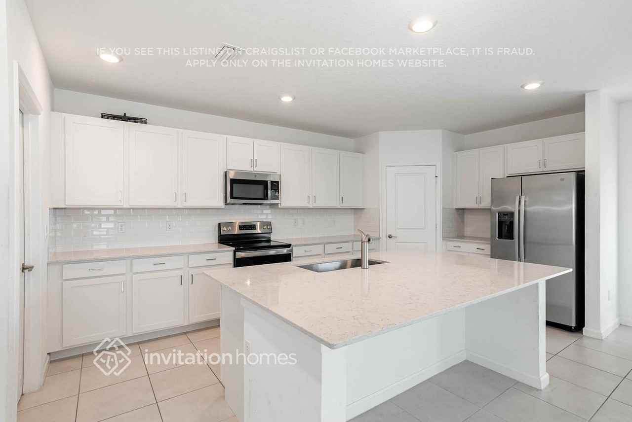 1760 Diablo Circle Southwest - Photo 6 of 36