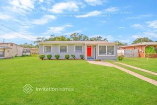 6346 Commodore Dr - Photo 1 of 1