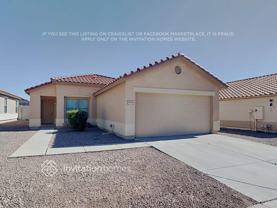 8523 E Lakeview Ave - Photo 1 of 1