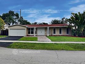 3311 N 41st Ct - Photo 1 of 1