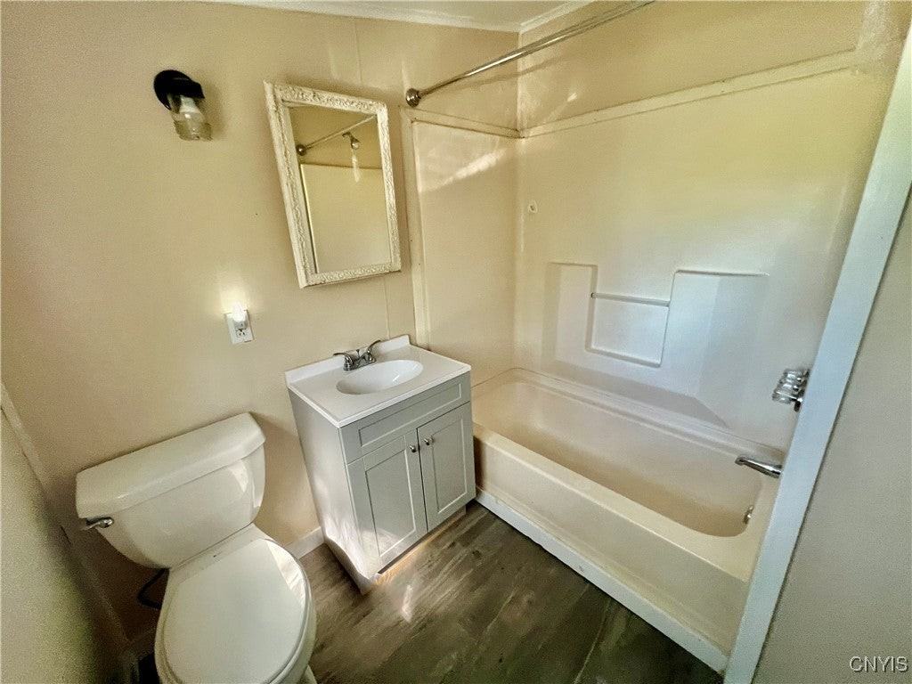 164 West Bridge Street - Photo 6 of 11