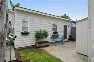 1727 3rd St ##A - Photo 1 of 1