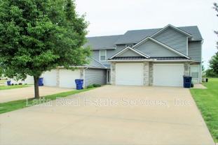 3235 Sw Iron Creek Dr - Photo 1 of 1