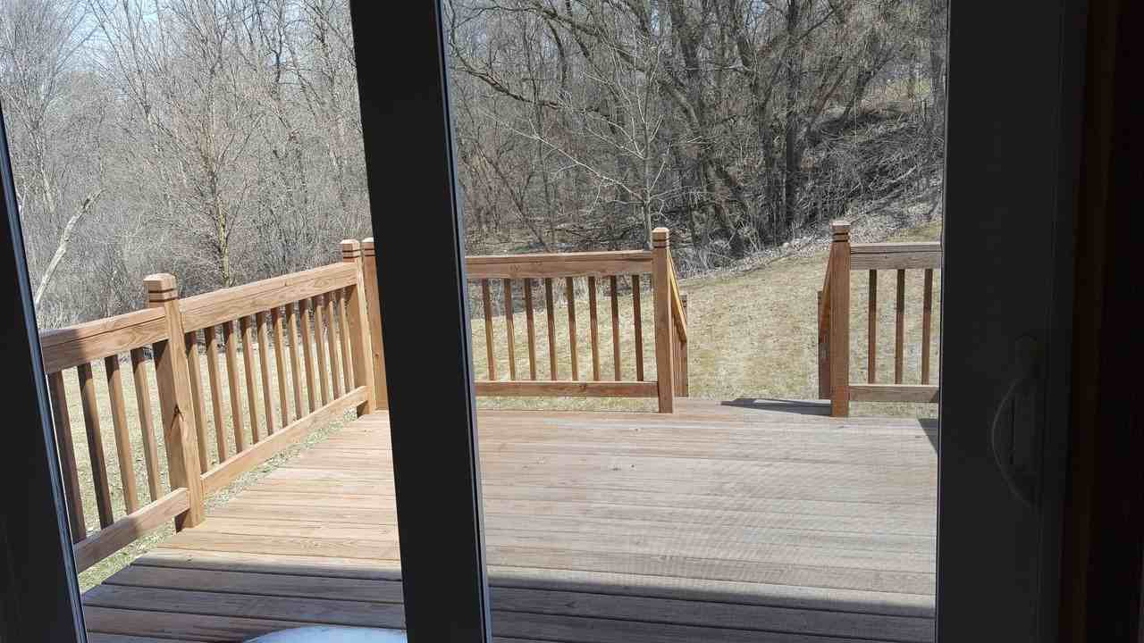 2423 Parkfield Drive - Photo 7 of 25