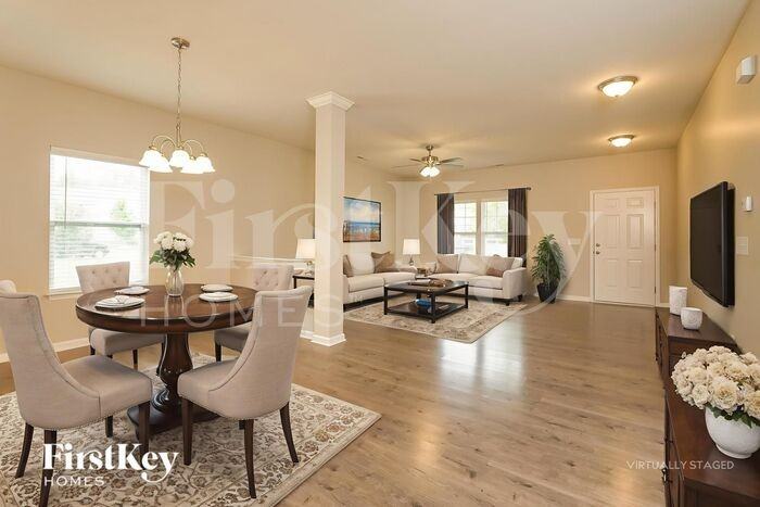 4028 Medina Ct - Photo 3 of 19