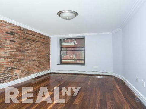 Ridge St #3R - Photo 2 of 7