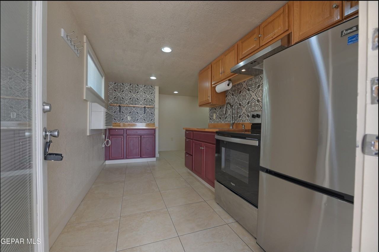 103 Helms Road #B - Photo 6 of 30