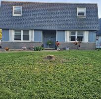 featured image of 501 W Farragut St