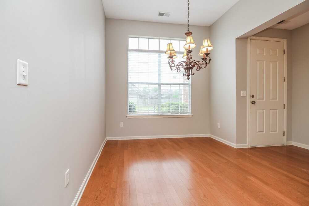 10237 Hamilton View Dr - Photo 6 of 17
