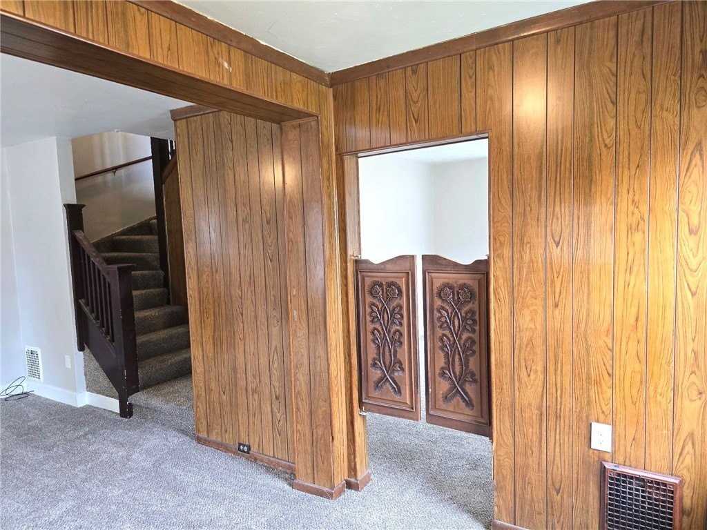 453 Ohio Ave - Photo 6 of 21