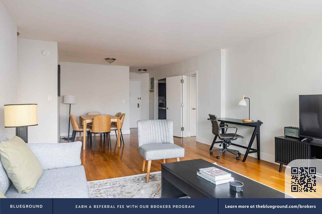 360 East 65th Street - Photo 5 of 39