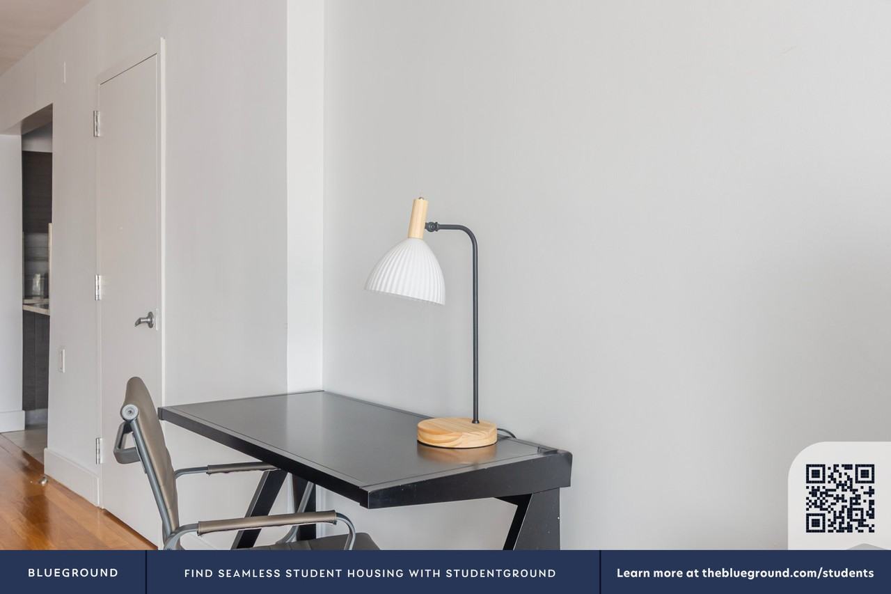 360 East 65th Street - Photo 7 of 39