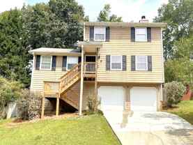 3794 Cherokee Overlook Dr - Photo 1 of 1