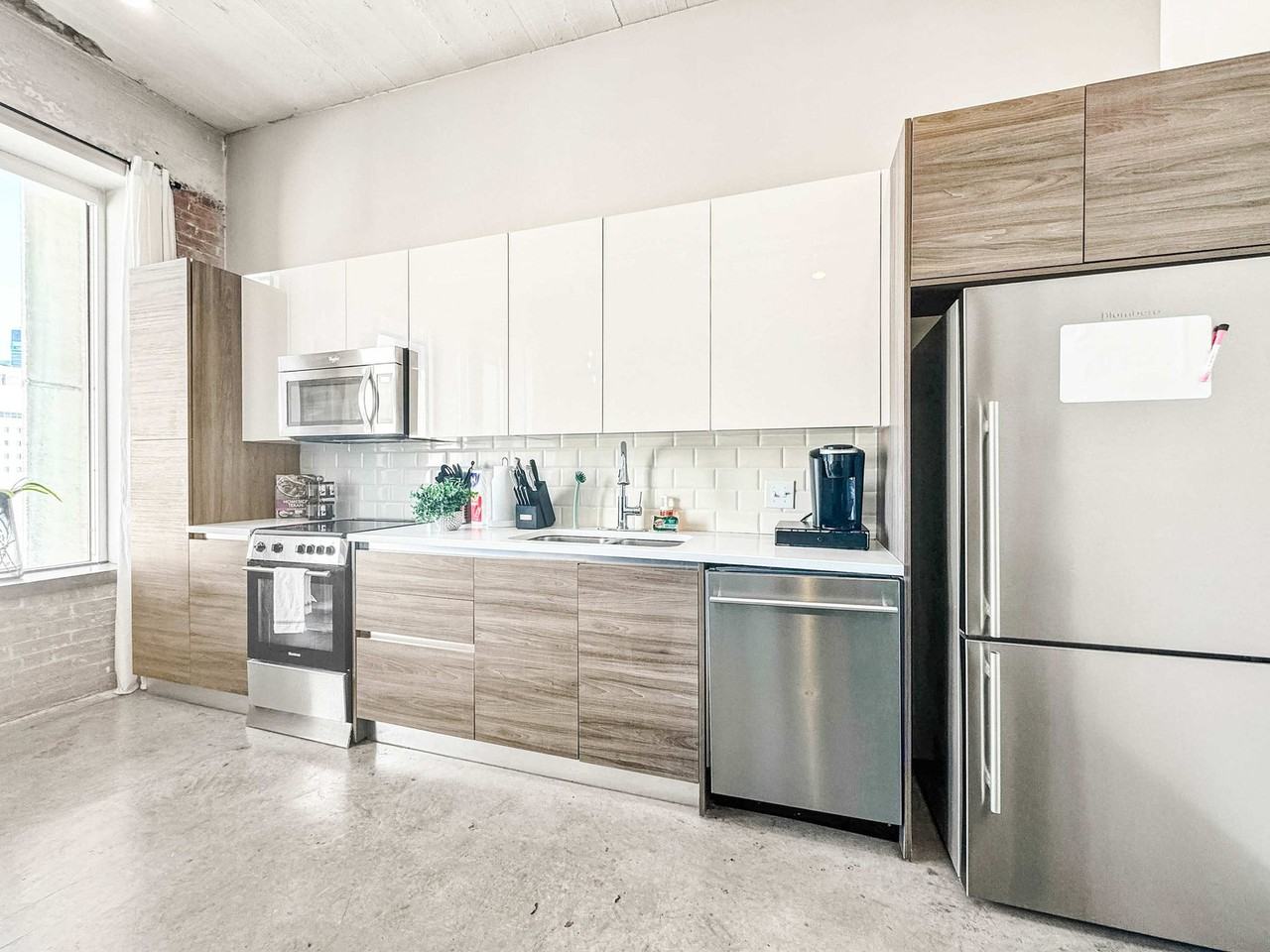 555 Evergreen St #1134626P - Photo 7 of 9