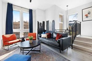 featured image of 911 Ramsey St