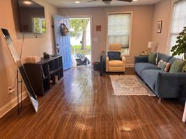 featured image of 5 Vine St