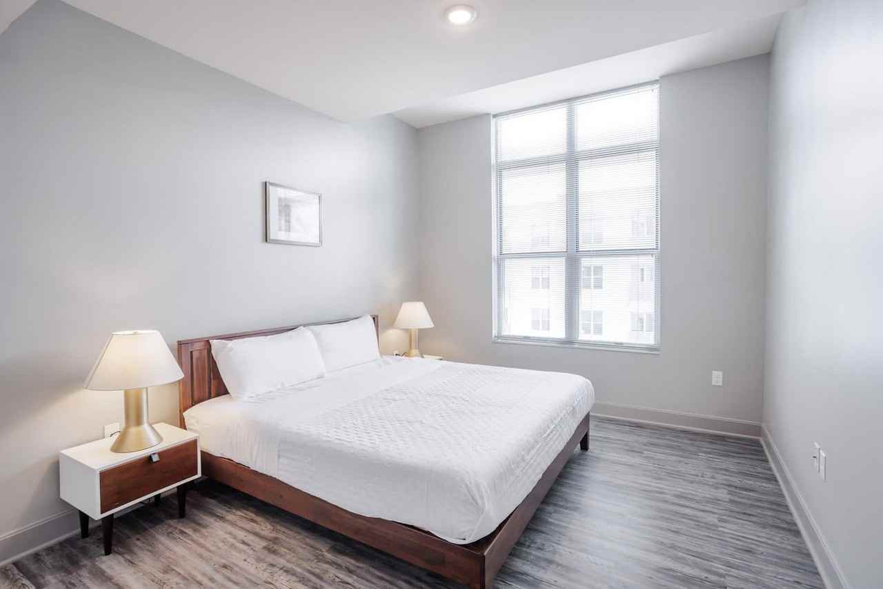 121 E Freedom Way #1439241P - Photo 7 of 37