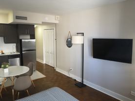 1245 Rue Redpath-Crescent - Photo 1 of 1