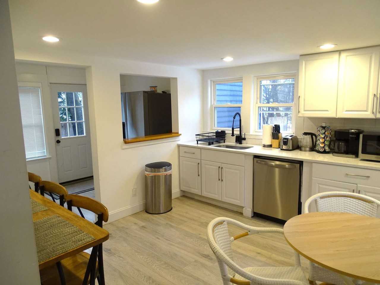 18 Pleasant St #1271287P - Photo 3 of 21