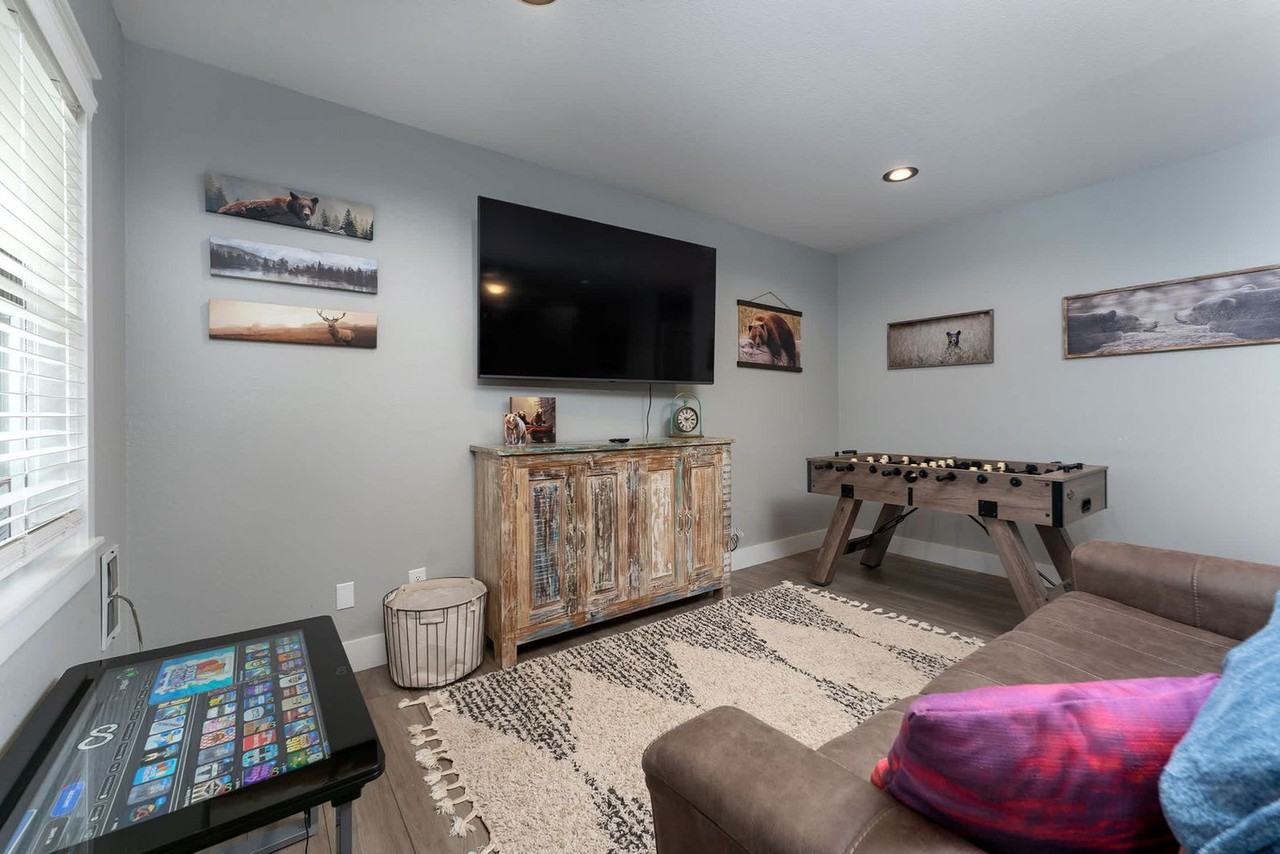 49 Valley Dr #1282662P - Photo 7 of 42